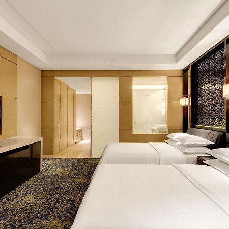 Sheraton Changchun Jingyuetan Hotel מראה חיצוני תמונה