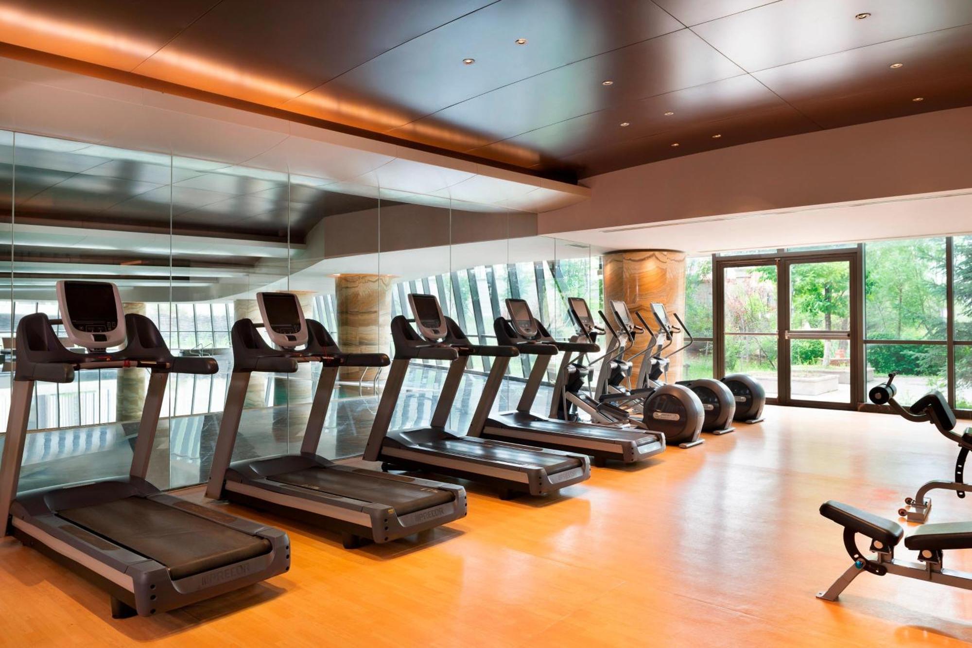 Sheraton Changchun Jingyuetan Hotel מראה חיצוני תמונה