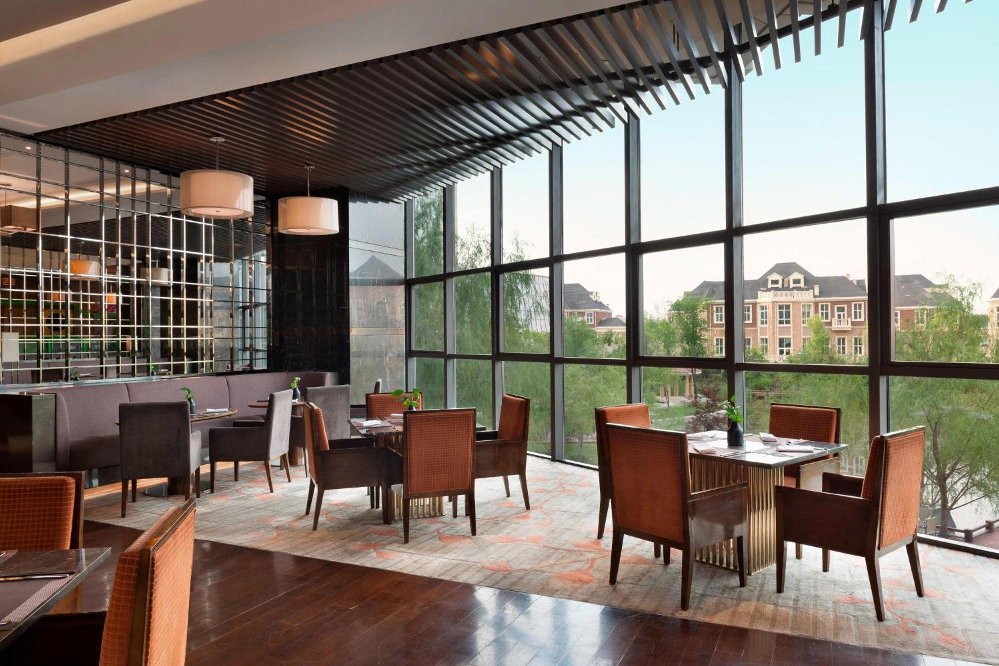 Sheraton Changchun Jingyuetan Hotel מראה חיצוני תמונה