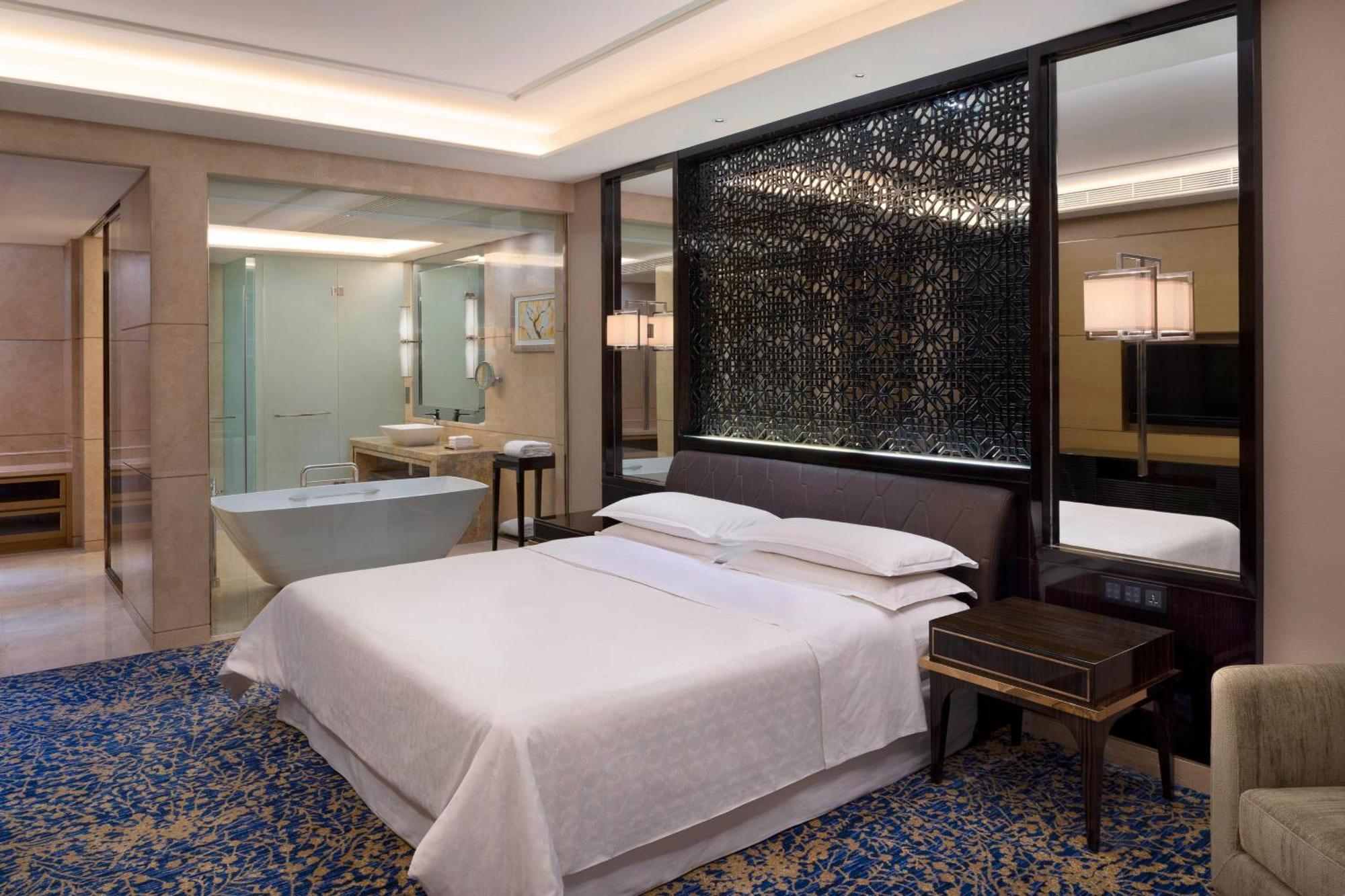 Sheraton Changchun Jingyuetan Hotel מראה חיצוני תמונה