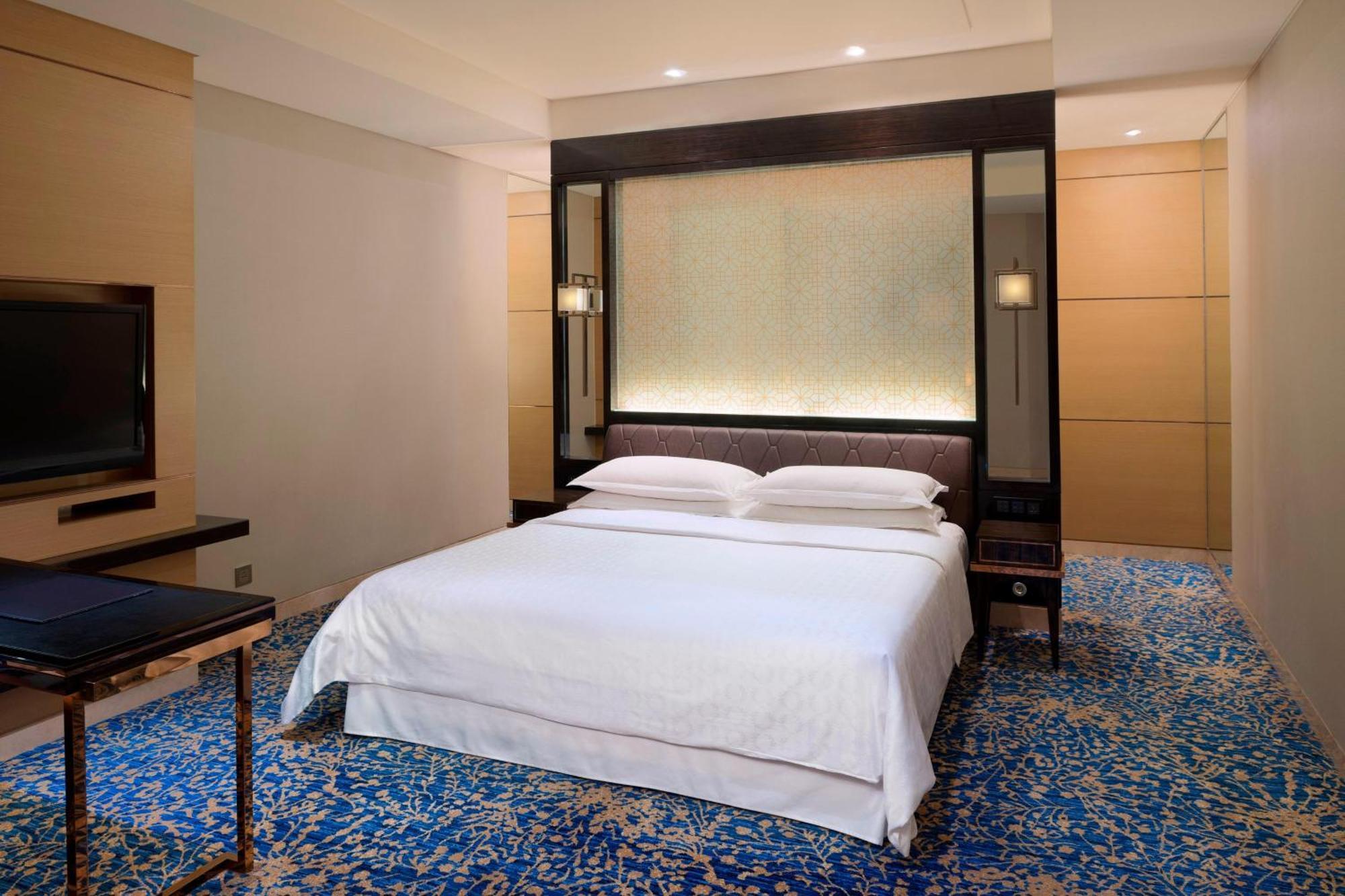 Sheraton Changchun Jingyuetan Hotel מראה חיצוני תמונה