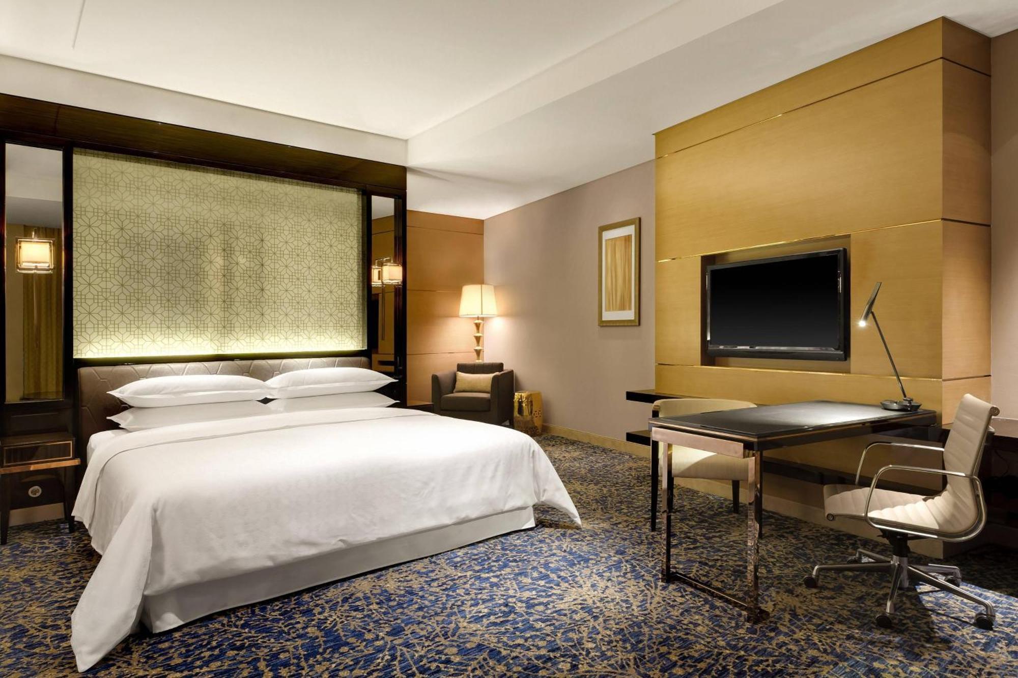 Sheraton Changchun Jingyuetan Hotel מראה חיצוני תמונה