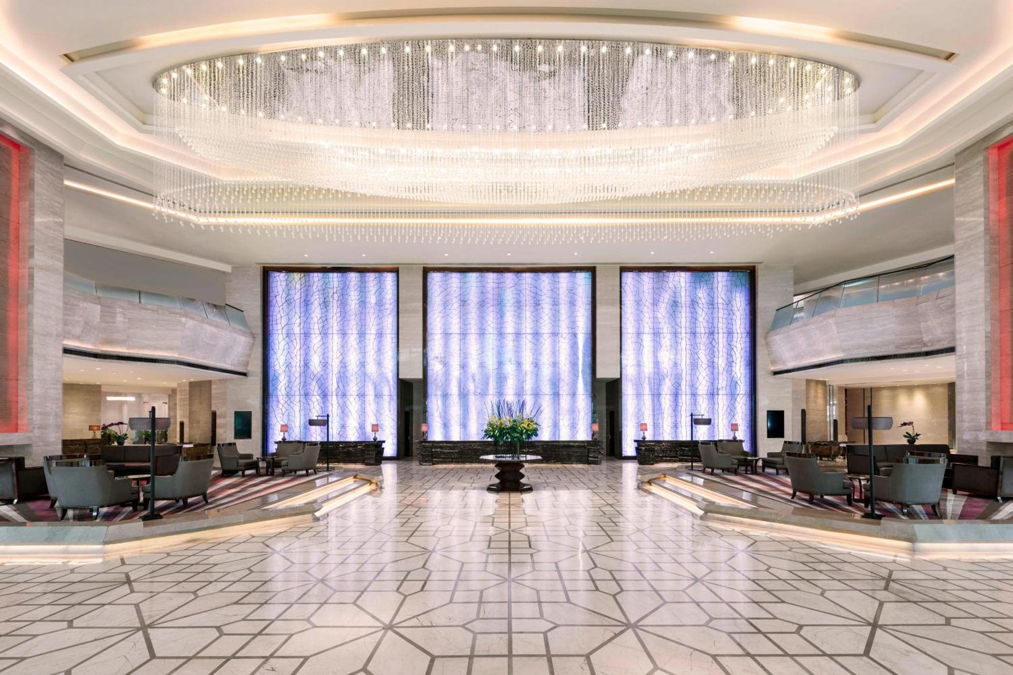 Sheraton Changchun Jingyuetan Hotel מראה חיצוני תמונה
