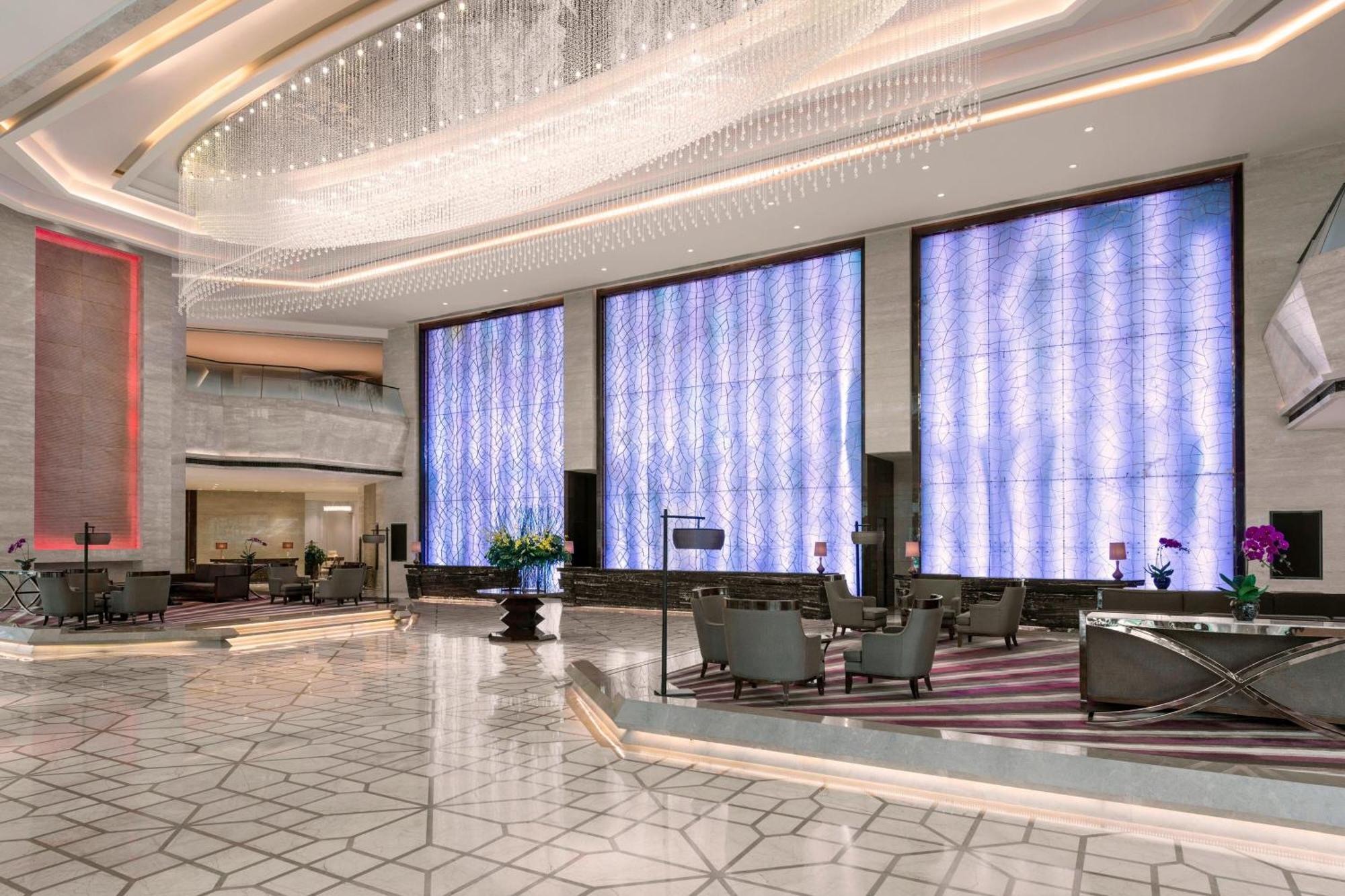 Sheraton Changchun Jingyuetan Hotel מראה חיצוני תמונה