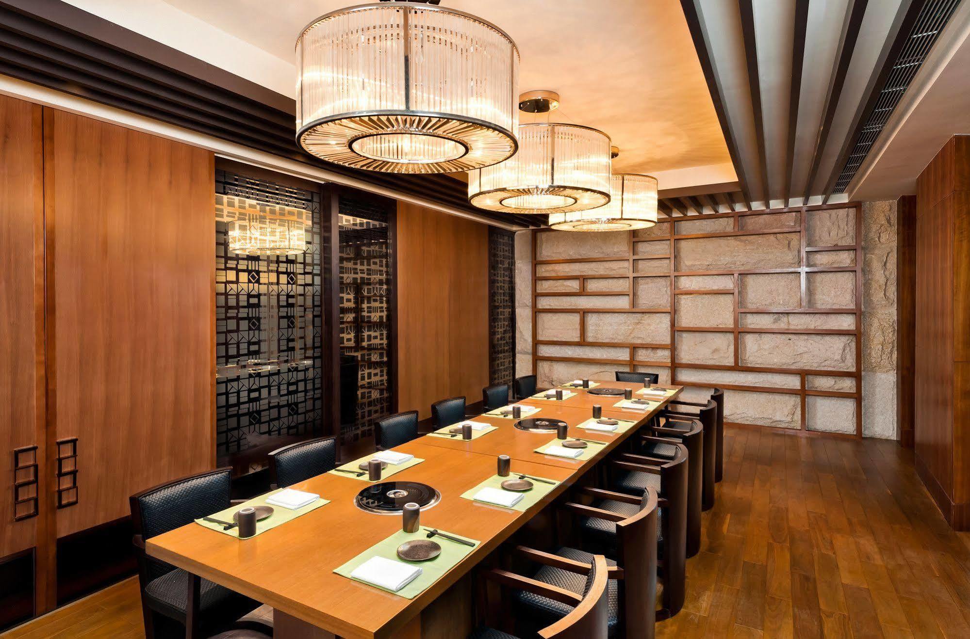 Sheraton Changchun Jingyuetan Hotel מראה חיצוני תמונה