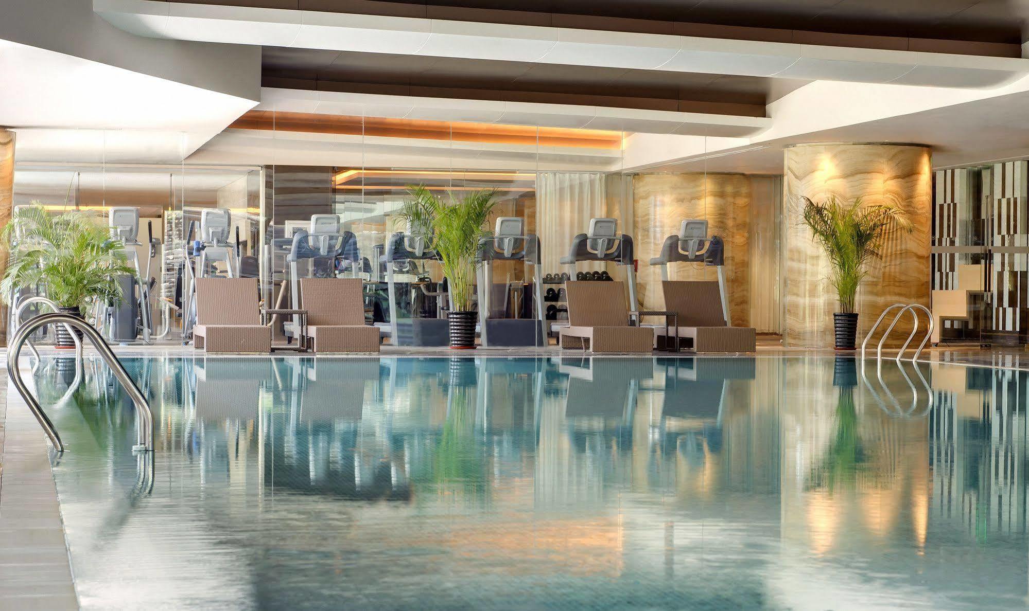 Sheraton Changchun Jingyuetan Hotel מראה חיצוני תמונה